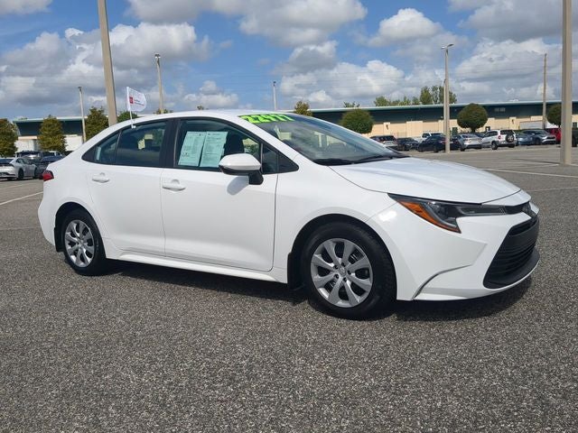 2025 Toyota COROLLA LE