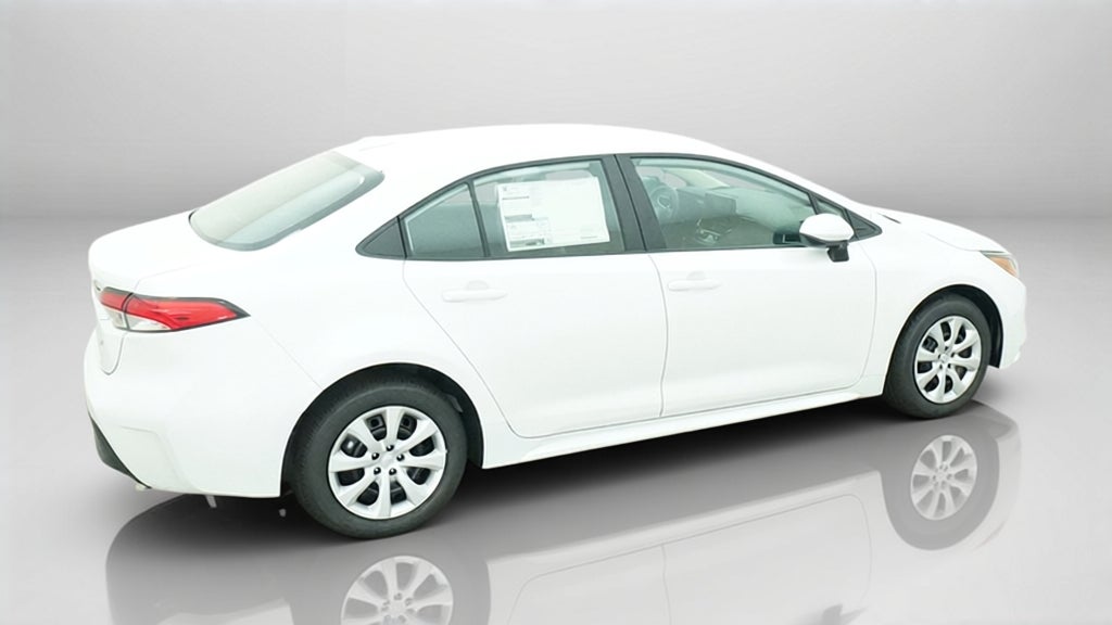 2027 Toyota Corolla LE