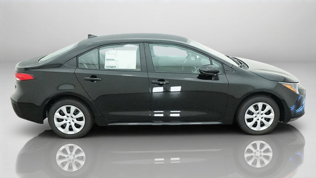 2027 Toyota Corolla LE