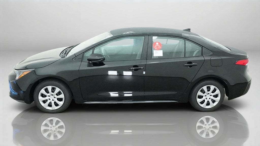 2027 Toyota Corolla LE