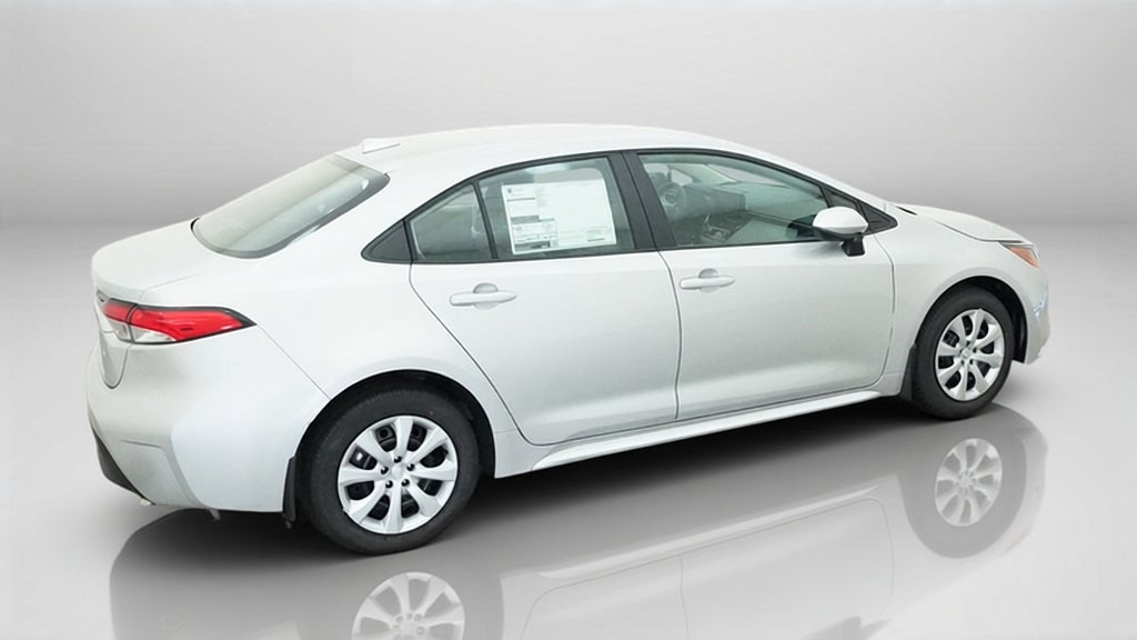 2027 Toyota Corolla LE