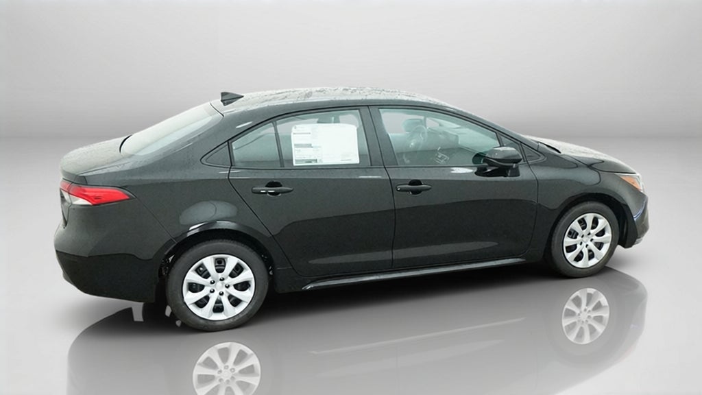 2027 Toyota Corolla LE