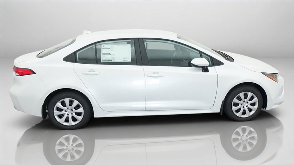 2027 Toyota Corolla LE