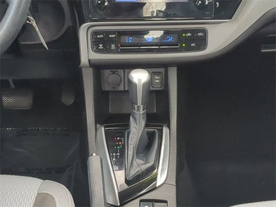 2018 Toyota COROLLA LE