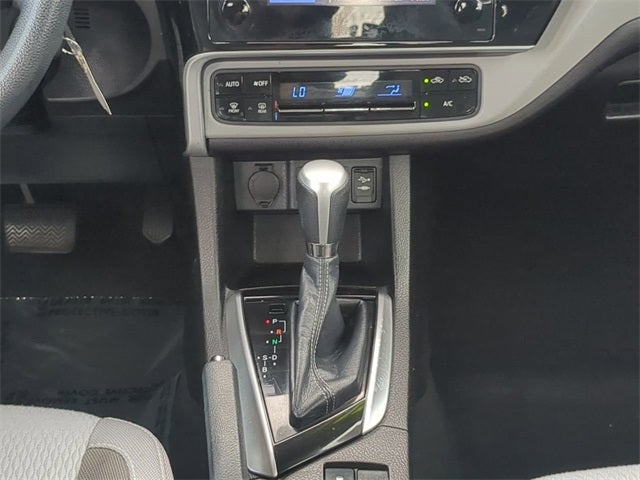 2018 Toyota COROLLA LE