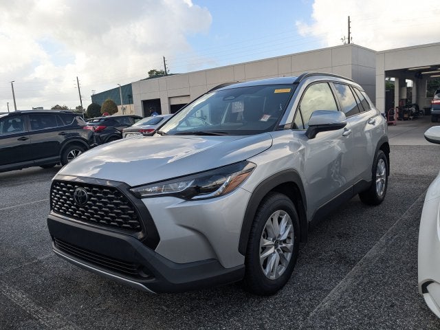2024 Toyota Corolla Cross LE
