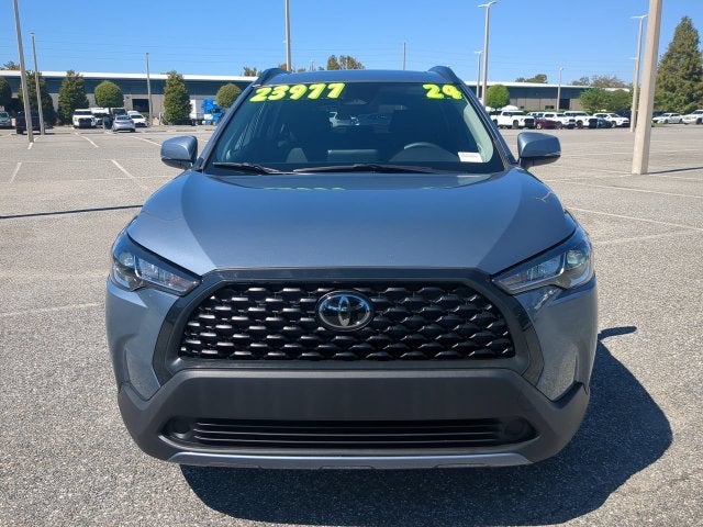 2024 Toyota Corolla Cross LE