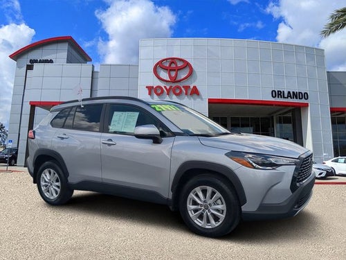 2024 Toyota Corolla Cross LE