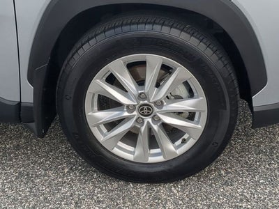 2024 Toyota Corolla Cross LE