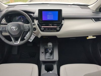 2026 Toyota Corolla Cross LE