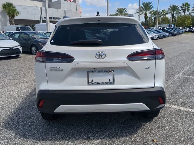 2026 Toyota Corolla Cross LE