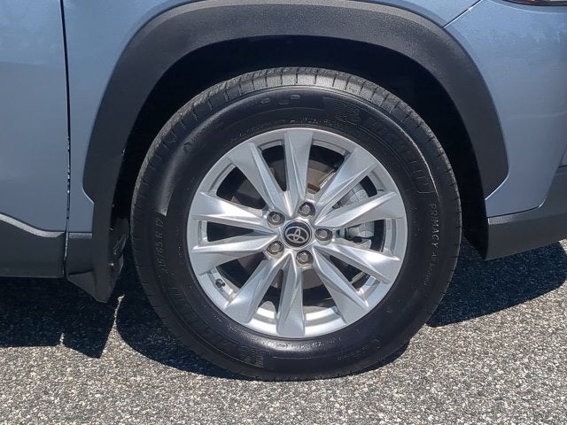 2025 Toyota Corolla Cross LE