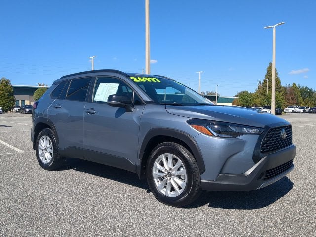 2025 Toyota Corolla Cross LE