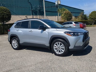 2025 Toyota Corolla Cross LE
