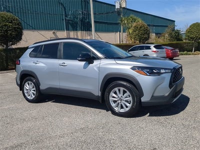 2025 Toyota Corolla Cross LE