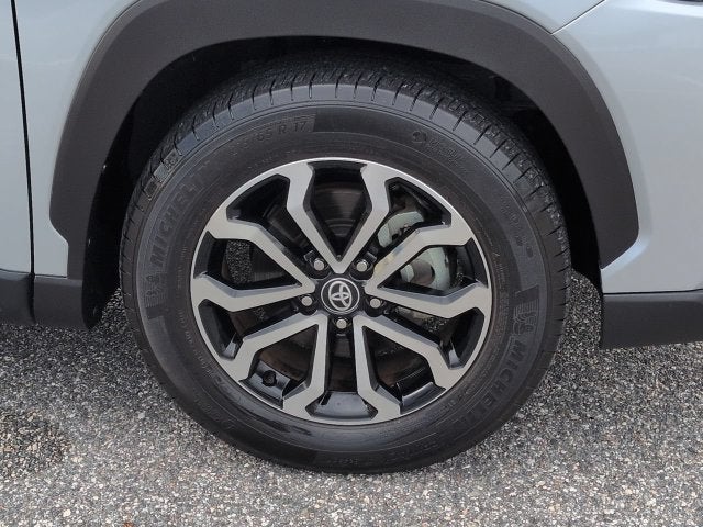 2023 Toyota Corolla Cross Hybrid SE