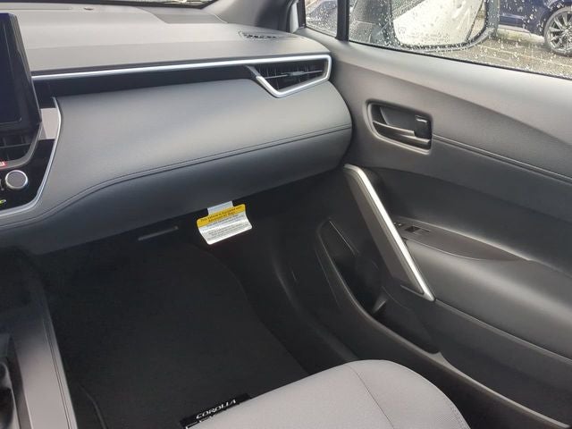 2026 Toyota Corolla Cross Hybrid SE