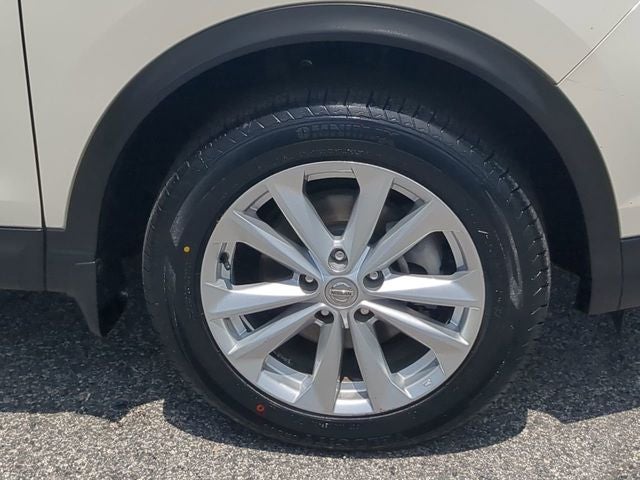 2017 Nissan Rogue Sport SV