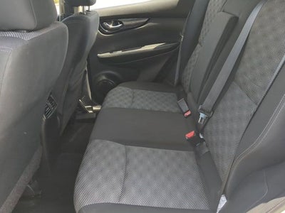 2017 Nissan Rogue Sport SV