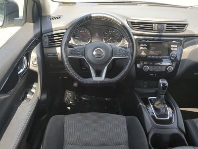 2017 Nissan Rogue Sport SV