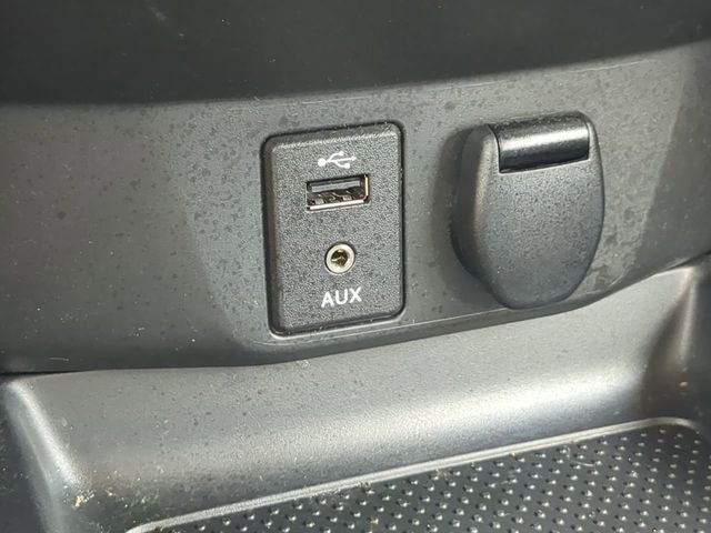 2017 Nissan Rogue Sport SV