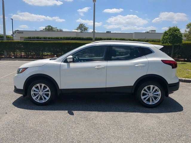 2017 Nissan Rogue Sport SV