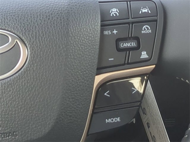 2026 Toyota Toyota Crown XLE