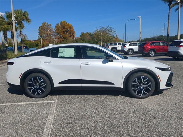 2026 Toyota Toyota Crown XLE