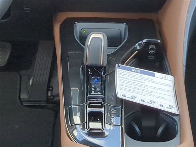 2026 Toyota Toyota Crown Signia XLE