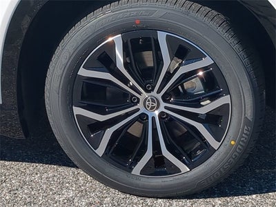 2026 Toyota Crown Signia XLE