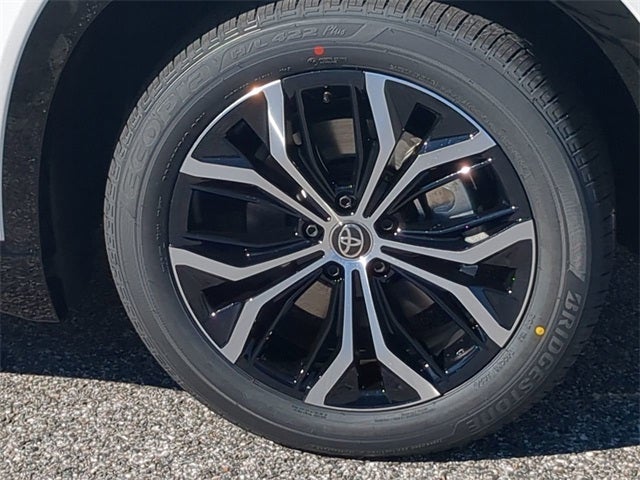 2026 Toyota Crown Signia XLE