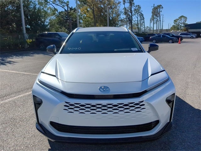 2026 Toyota Crown Signia XLE