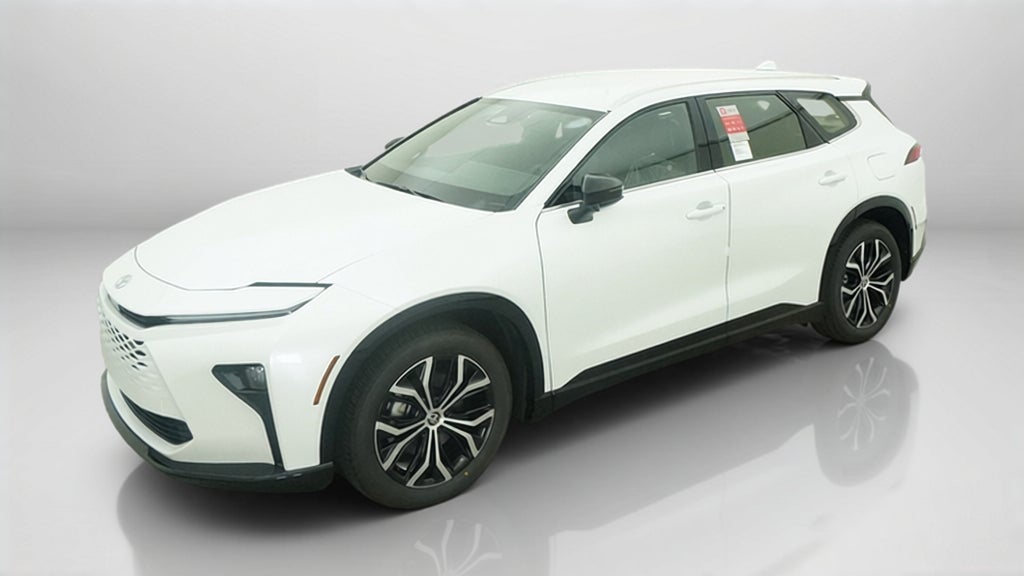 2026 Toyota Toyota Crown Signia XLE