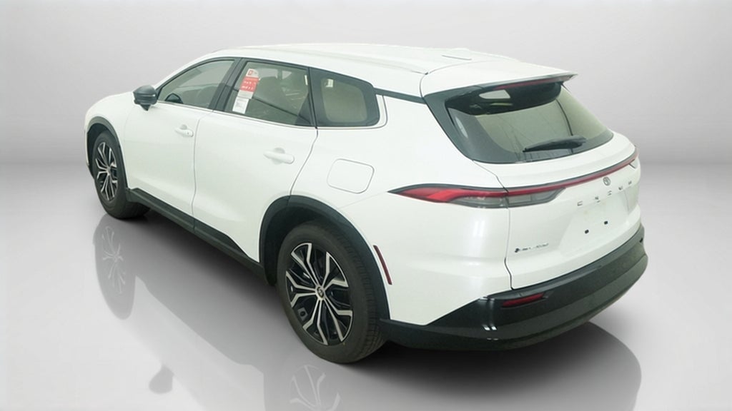 2026 Toyota Toyota Crown Signia XLE