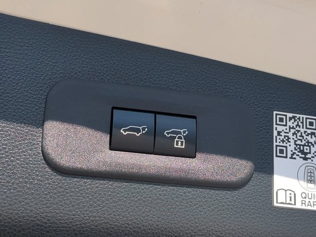 2025 Toyota Toyota Crown Signia Limited