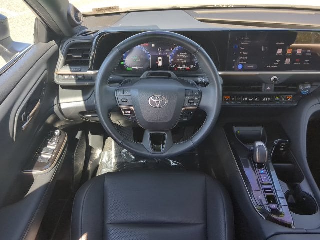 2025 Toyota Toyota Crown Signia Limited