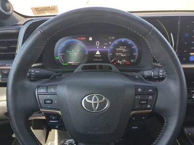 2025 Toyota Toyota Crown Signia Limited