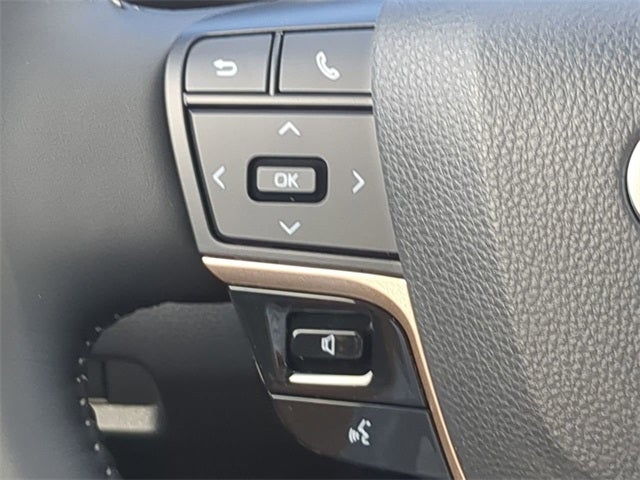 2026 Toyota Toyota Crown Signia Limited