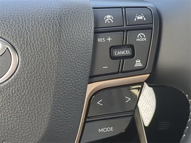 2026 Toyota Toyota Crown Signia Limited