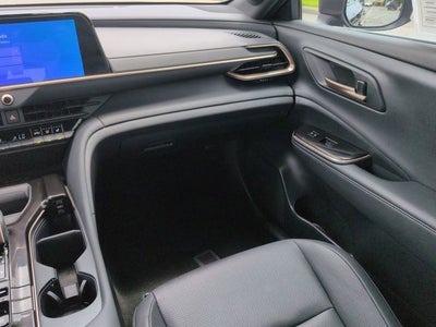2025 Toyota Toyota Crown Signia Limited