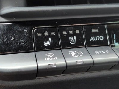 2025 Toyota Toyota Crown Signia Limited