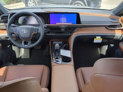 2026 Toyota Toyota Crown Signia XLE