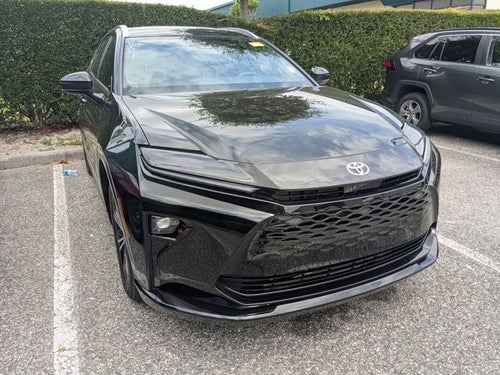 2026 Toyota CROWN SIGNIA XLE