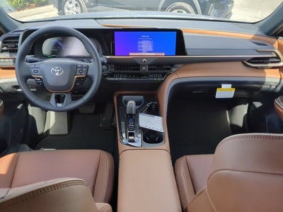 2026 Toyota Toyota Crown Signia XLE