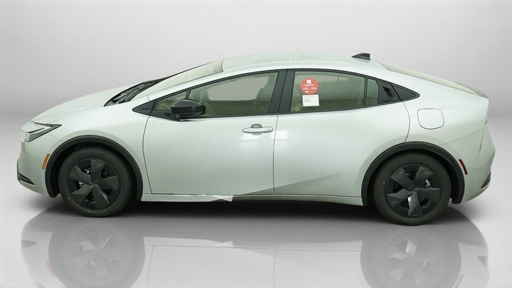 2027 Toyota Prius LE