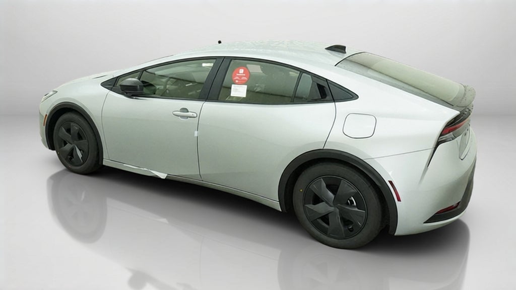 2027 Toyota Prius LE