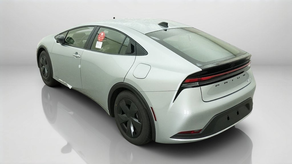 2027 Toyota Prius LE