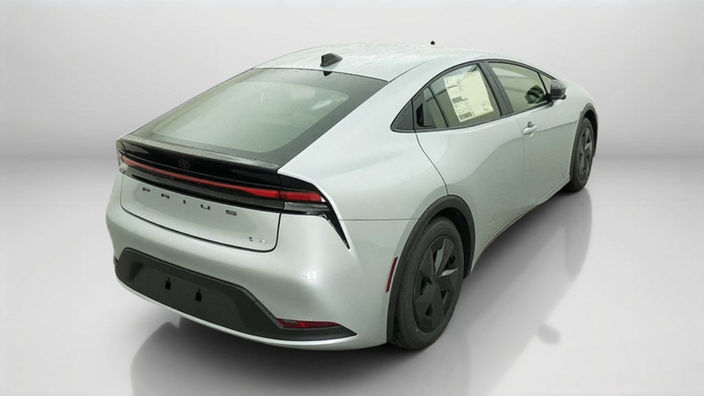 2027 Toyota Prius LE
