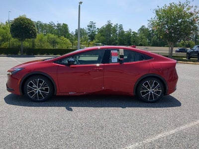 2027 Toyota Prius XLE