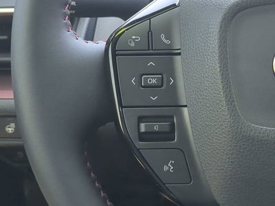 2026 Toyota PRIUS SE SE